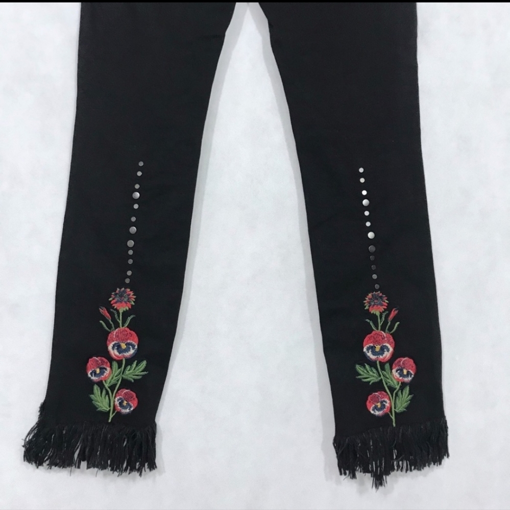 BLANK NYC Fray Hem Jeans